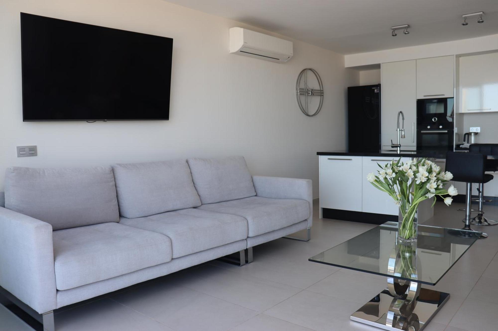 Villa Azure Sky - Panoramic Ocean View, Luxury, San Eugenio