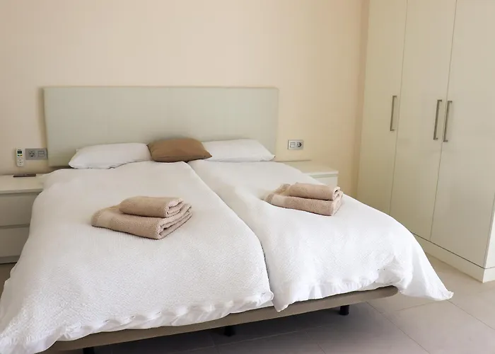 Azure Sky Villa - Panoramic Ocean View, Luxury, San Eugenio